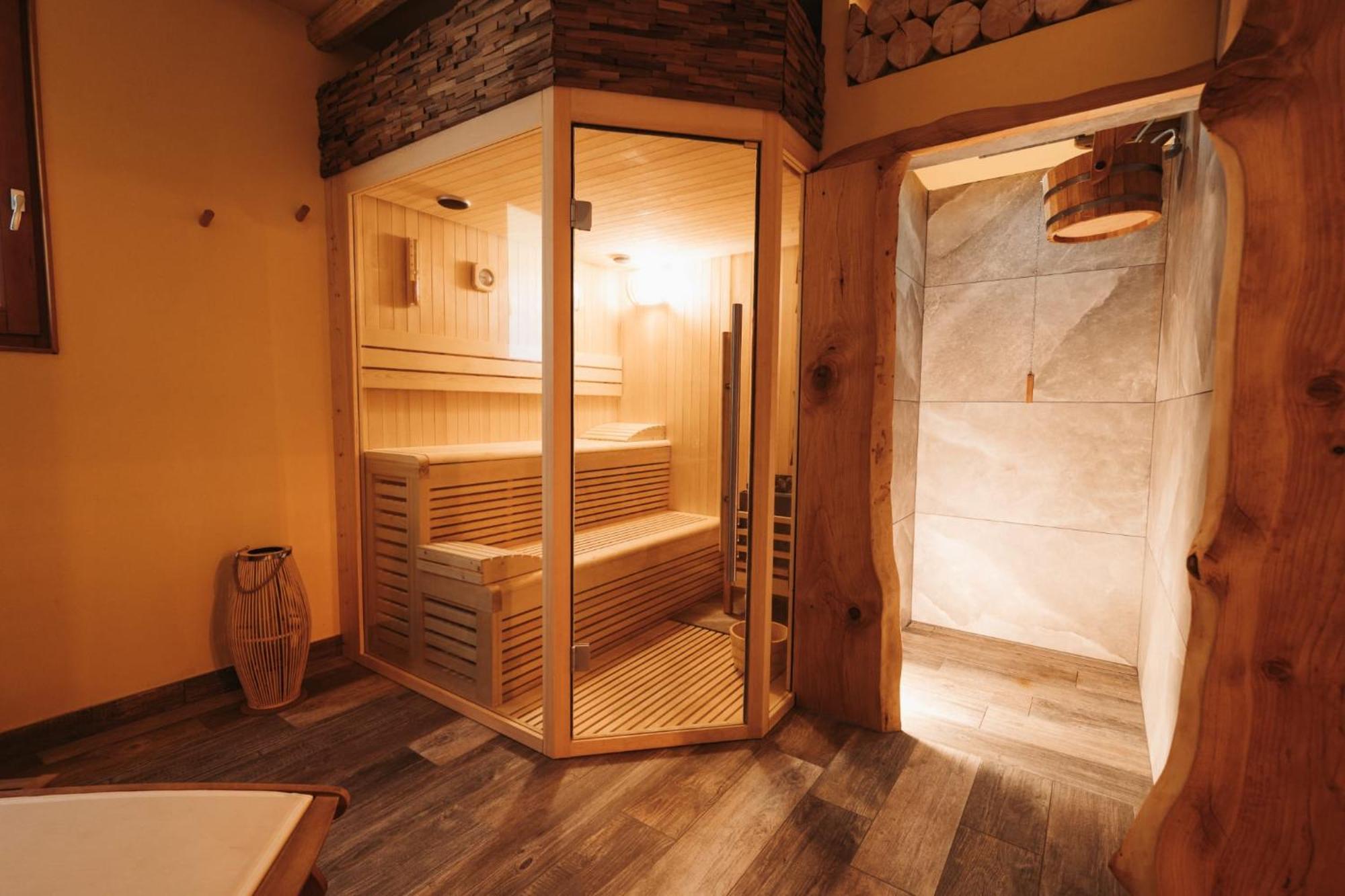 Agriturismo La Soglia Del Parco Ranica Luaran gambar